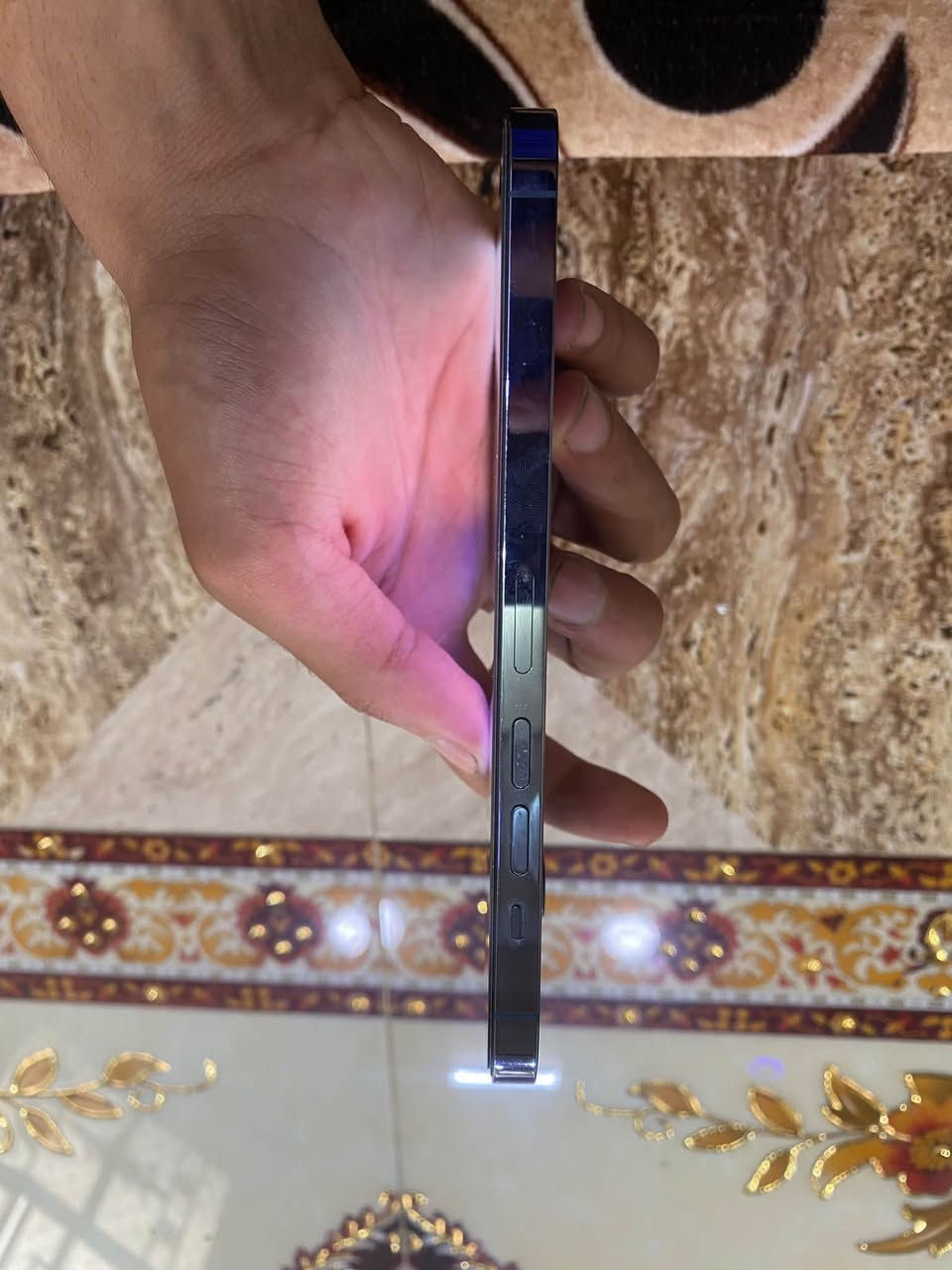 من بعد السلام ايفون 13 Pro Max
للبيع مبدل فقط شاشه نوعيه ممتازه 🔥
بطاريه 79 🔥🔥
ذاكره واحد تيره (1.000) مميز 🔥
شخط ما بي نضيف فقط مبدل شاشه فقط لا غير
السعر ٦٠٠وبي مجال مستعجل ع بيعه مكاني ديالى الخالص 
الرقم للاستفسار ***********
