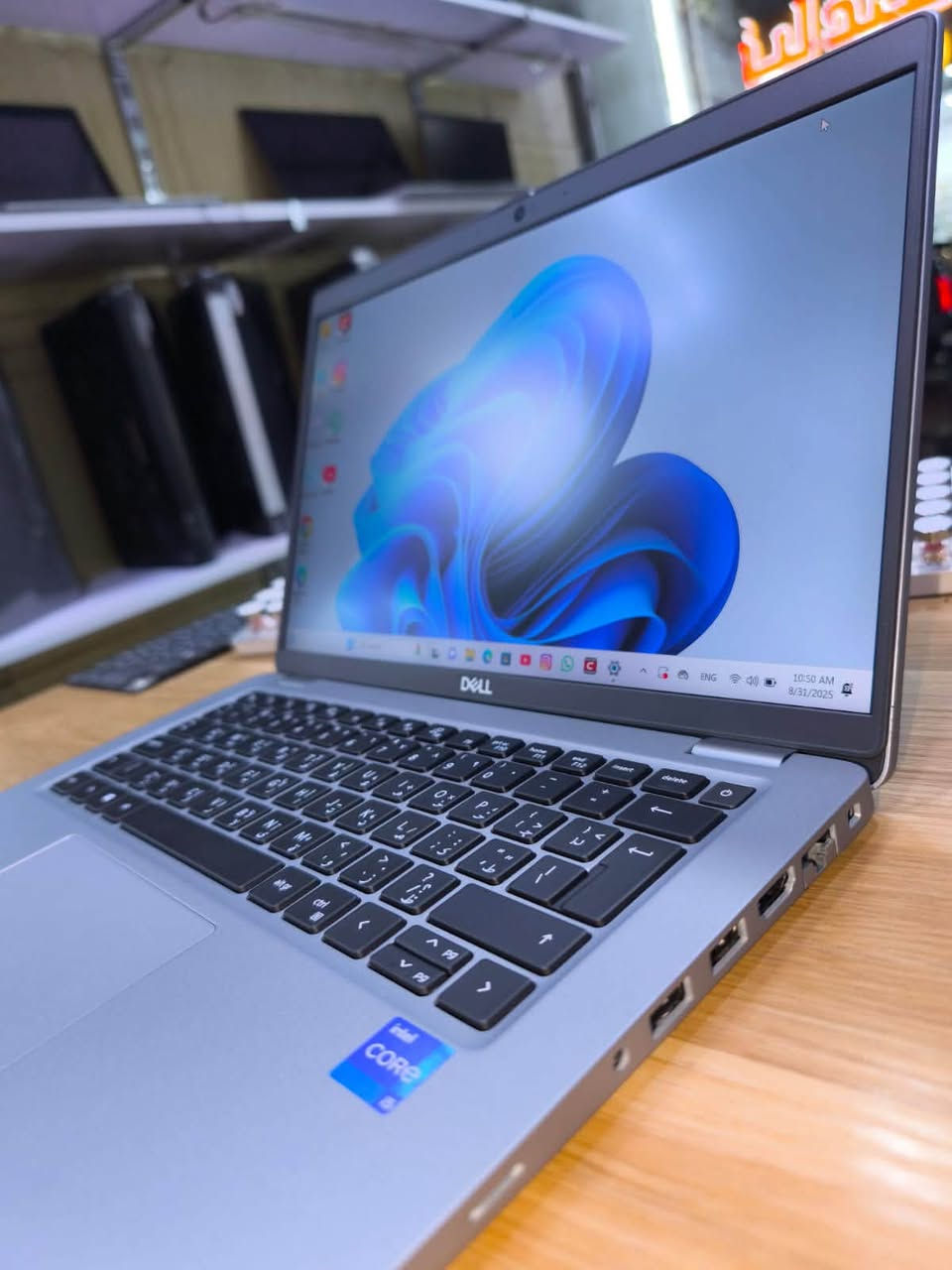 💻 لأنك مميز، تستاهل لابتوب مثلك 😎🔥
🔥 Dell Latitude – Core i5 الجيل 11 🔥

🔹 المعالج: Intel Core i5 الجيل 11
🔹 الرام: 8GB DDR4
🔹 التخزين: 256GB SSD ⚡
🔹 الشاشة: 14 إنج FHD
🔹 الدقة: 1920×1080
🔹 كرت الشاشة: Intel Iris Xe Graphics
🔹 الكيبورد: Backlit مضيء ⌨️
🔹 كاميرا: HD
🔹 Wi-Fi + Bluetooth
🔹 منافذ USB
🔹 منفذ HDMI
🔹 منفذ USB Type-C
🔹 قارئ ذاكرة SD
🔹 سماعات مدمجة 🔊
🔹 مايكروفون مدمج 🎙️
🔹 يدعم Windows 11
🔹 جهاز سريع وسلس بالاستخدام
🔹 الحالة: نظيف جدًا ✨

📚 مناسب للدراسة والجامعة
💼 مناسب للشغل والمكاتب
🌐 تصفح وبرامج وأعمال يومية
⚡ SSD يعطيك سرعة بالإقلاع وفتح البرامج

📞 للاستفسار والحجز: ***********
