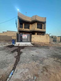 ١٦٠م • طابقين • ٢+٣ غرف