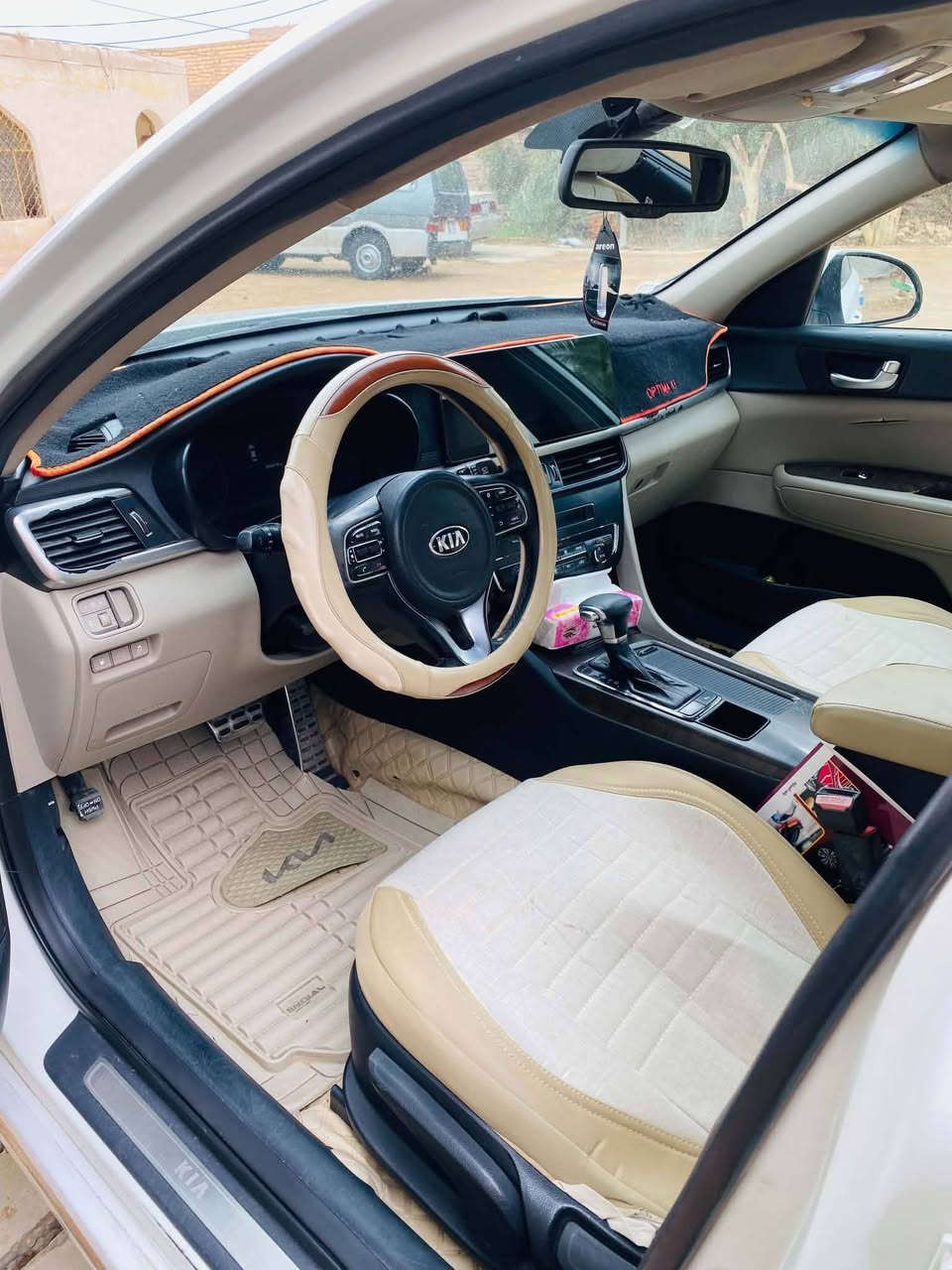 اوبتما • ٢٠١٦ • ٢٤٠٠