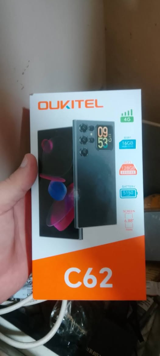 سلام عليكم جهاز  Oukitel C62جديد مستخدم شهر واحد فقط كل ملحقاته موجوده بيع او مراوس حسب القناعه سعره 170 عنواني بغداد حي الامين ما عندي توصيل ‏‪***********‬‏

