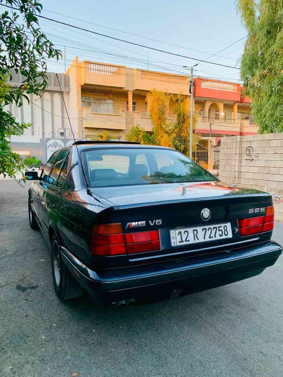 ‏ BMW 525i 1994
گير اوتوماتيك
تبريد قطعتين 
سلايت كهرب
داخل جلد
جامات امامي كهرب 
شاشة + كاميرة
صبغ فقط بدون حادث
رقم نينوى حديث
 ***********
 ***********
