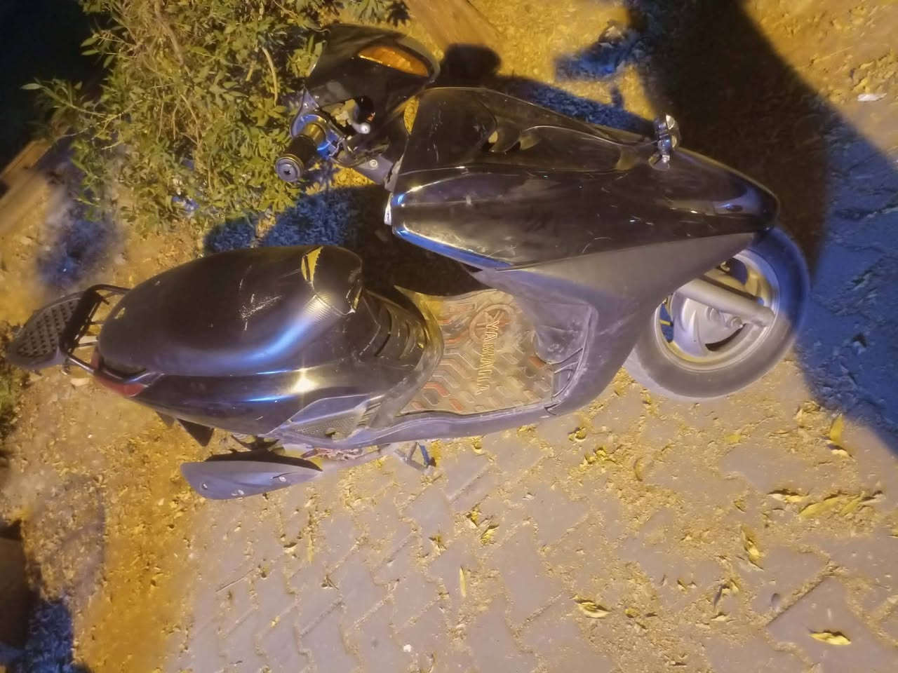 السلام عليكم اكزز للبيع نوزل خطين شغاله نكره سعر 550الف مكاني بغداد العطيفيه قرب جامع براثا هاتف ***********
