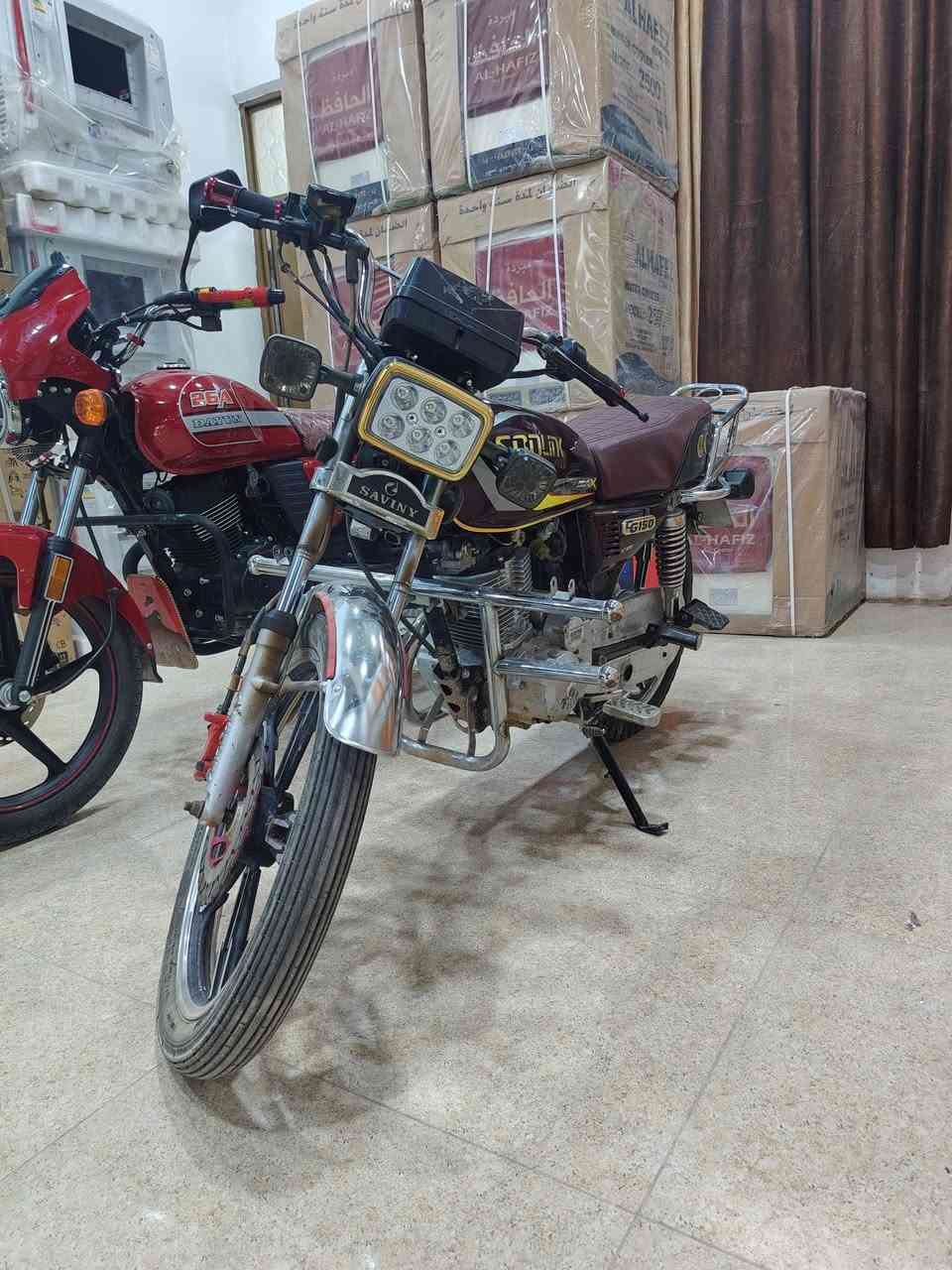 للبيع دايوان مديل 25 أوراق سحب
يرني سيفان مديل 23
عنوان ديالي قضاء المنصورية هاتف ***********
