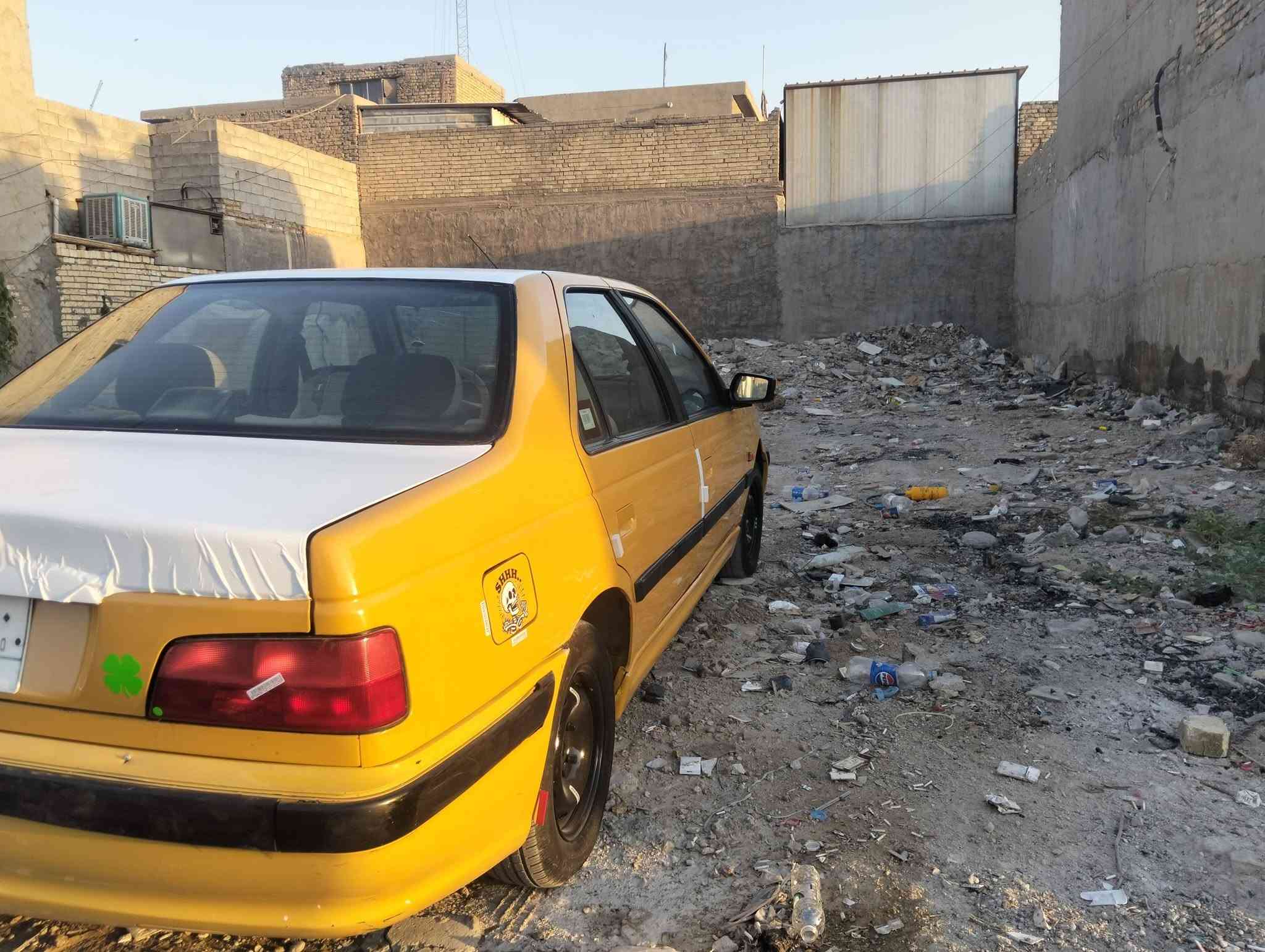 سلام عليكم سياره بيجو بارص موديل 15 سياره كفاله عامه من دبديل من الظربه بيهة سياره بس هلالت معمره فقط تبريد ثلج تخم تاير جديد صدر امامي خلفي جديد مكينه وكير جدد ترايك زيرو كهربائية كلهة شغاله مصفره سياره بس سنويه صالهة 4تشر من صقطت تره سنويه بل سنه عشرتالاف دينار بس ساره حلوه وناعمه مكان سياره بل حسينية مال راشديه سعر 42بيهة مجال اتصال بل رقم ***********
