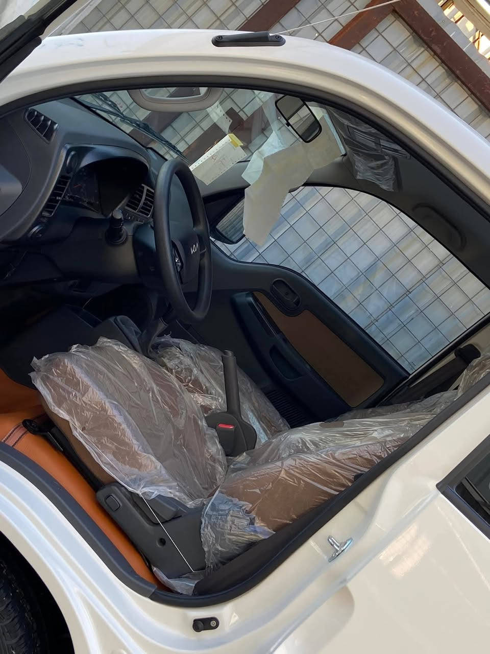 السلام عليكم كيه بنكو موديل 25 بعدها زيرو على وظع الشركه برقي ما مفتوح بيها جديده حيل تحويل ثاني يوم السعر 155 وبيها مجال بصيط مكان بغداد البياع هاتف ‏‪***********‬‏ سعيد
