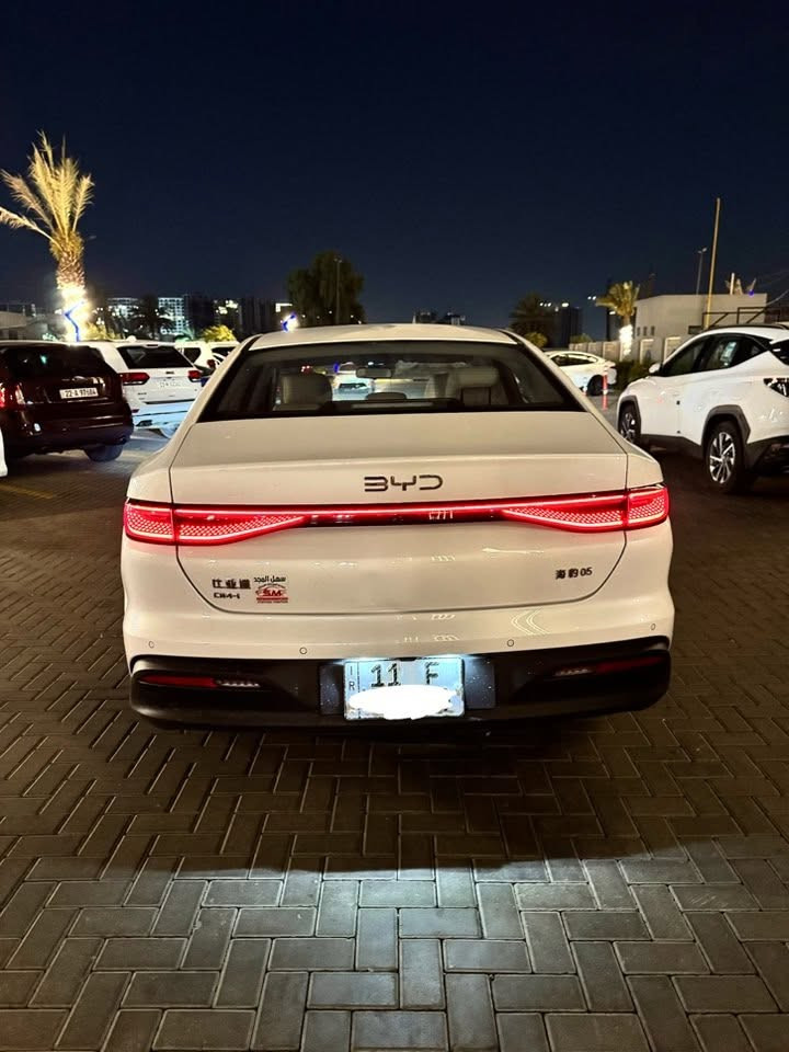 السلام عليكم ورحمة الله وبركاتة
BYD SEAL 5 2025
للبيع

الممشى 10 الاف كلي
6000 EV
4000HEV

الضرر فقط طخة بسيطة بالصندوك يروح بل pdr
الباقي مكفول

السيارة باسمي ثاني يوم تحويل

المكان بغداد حي الجهاد 

التفاصيل كاملة على الرقم
***********
