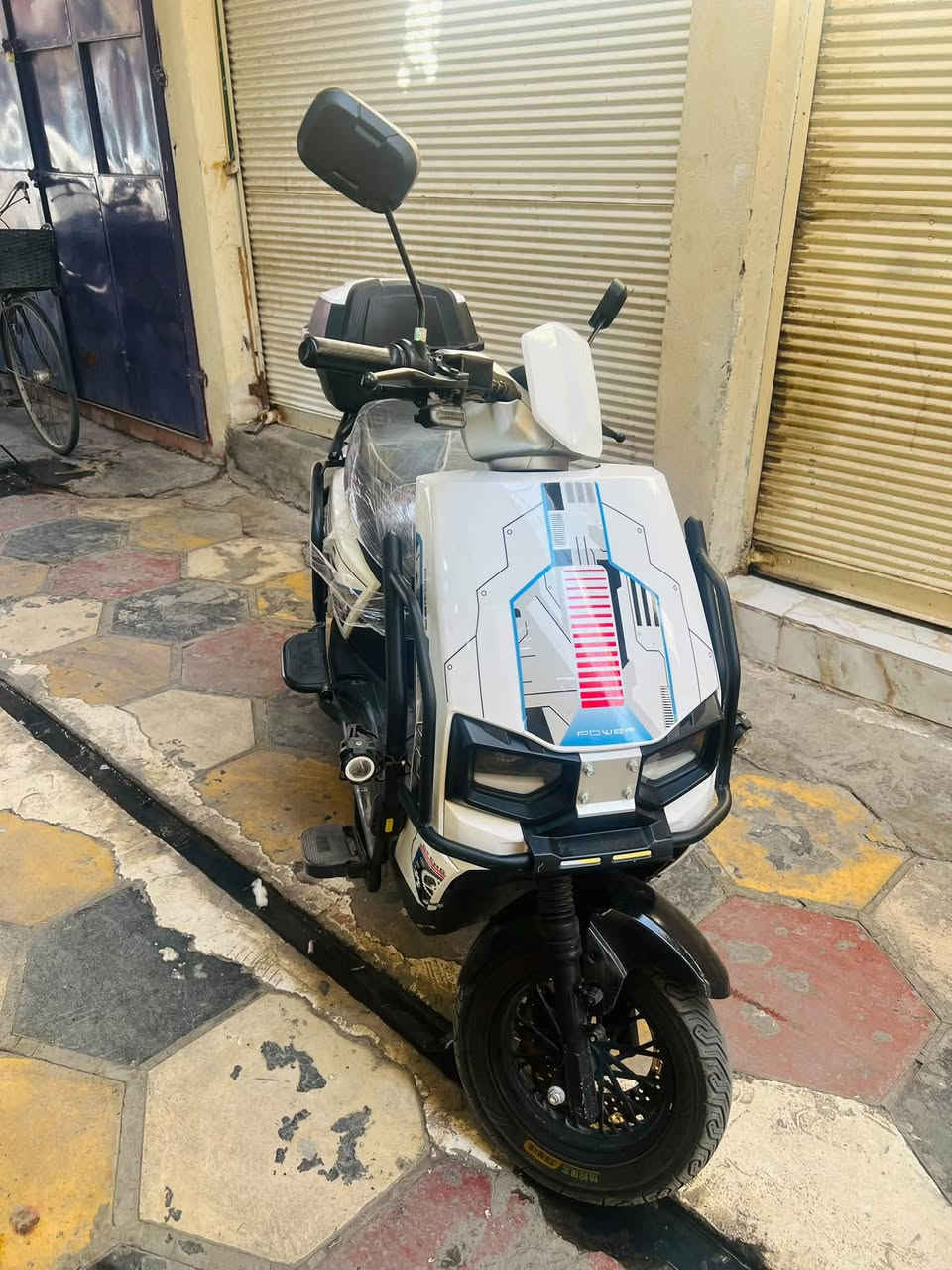 دراجه شحن للبيع  

ملف 2000

6بطاريات  72V

سويج+كارت

إشاره يمنه يسره

3نمر

ماشيه 600Km 

لايت عالي ناصي 

العنوان جلولاء
           الرقم بي واتساب                                               
                                                              ***********
