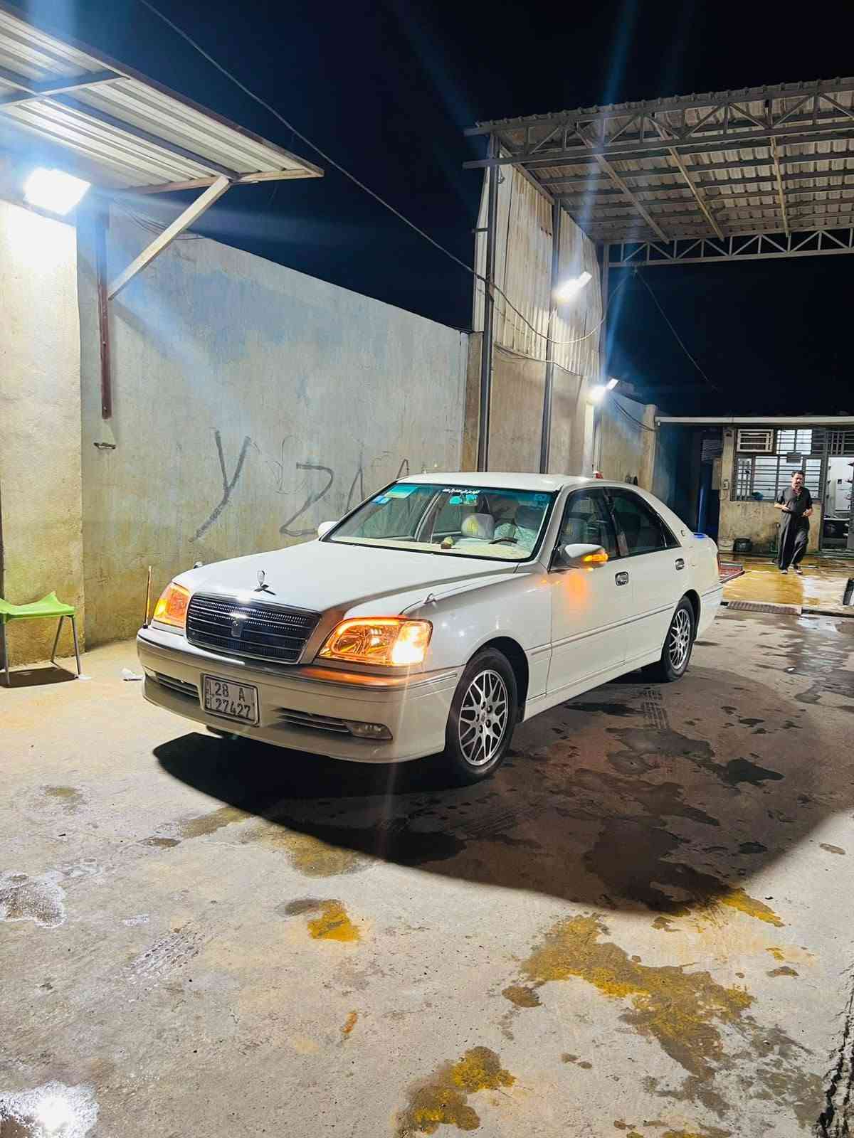 ملكه 2000 / 4 دكم حادث جاملغ خلفي وصبغ جماليه كير مكينه تبريد كفاله حداديه امامي خلفي شرط التحويل السعر 89 رقم الهاتف ***********
