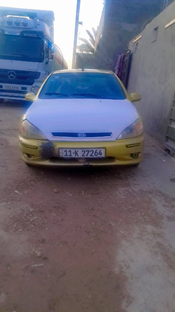 السلام عليكم شباب كيا ريو للبيع موديل 2003 سياره جاهزه ما بها نقص سياره خصوص السياره باسمي رقم بغداد كهربائيات كلها شغاله تخم تاير تبريد سياره ماكينه جير خير من الله مكان بغداد المعامل حي النصر السعر 28 بها مجال***********
