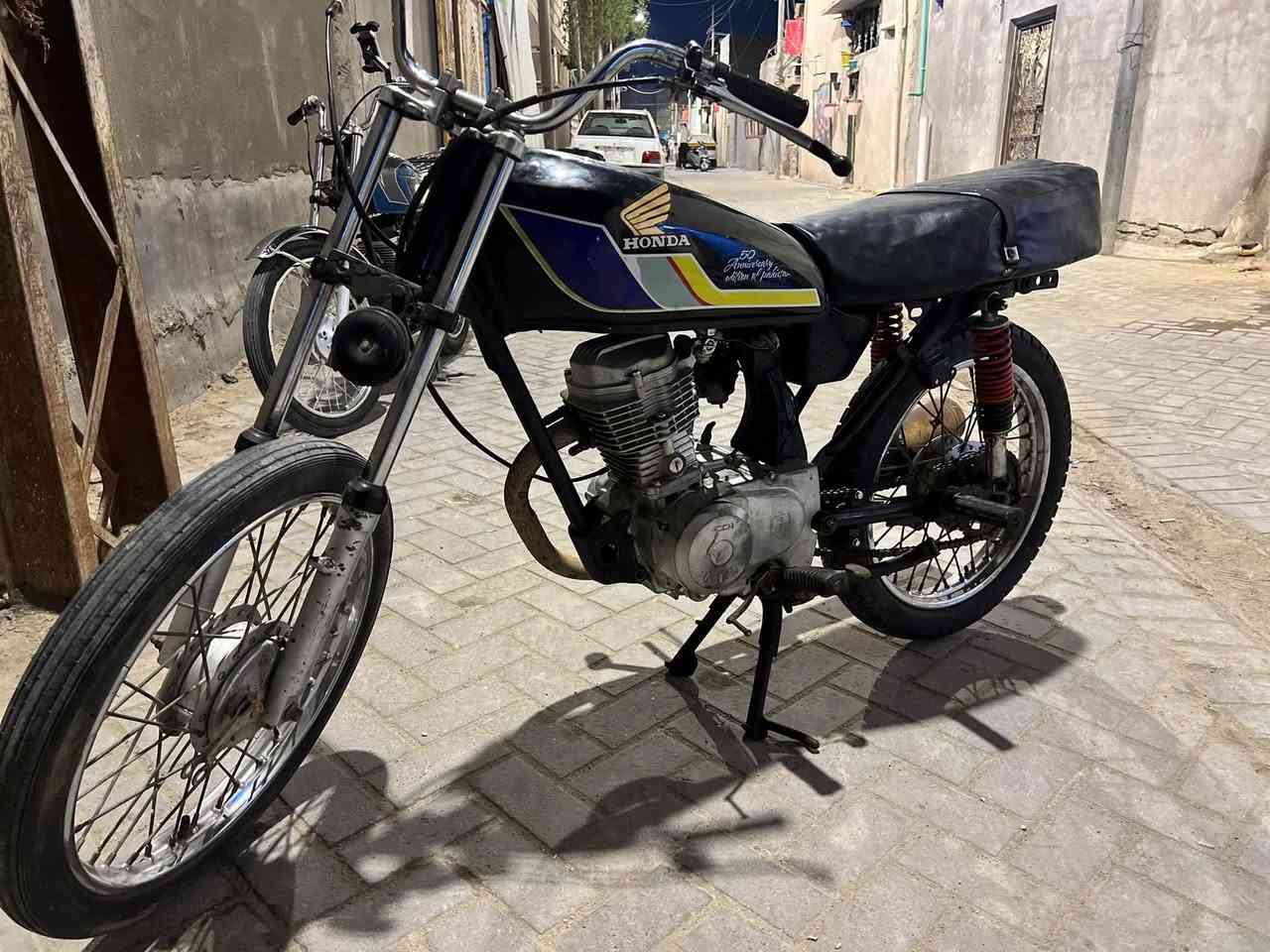دراجه دوات نامه شلامجه عوزه تجفيت 250
***********
