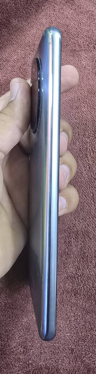 🔥هونر X9 للبيع (ما مفتوح شرط )🔥
الجهاز HONOR X9
✔️ذاكرة 128 GB 
✔️رام 8+2 
✔️بطارية 4800 mA 
✔️حالة الجهاز نظيف جدا( ما مفتوح)
السعر 145 الف 
اذا شراي تواصل ع الخاص 
او الاتصال على الرقم ***********
