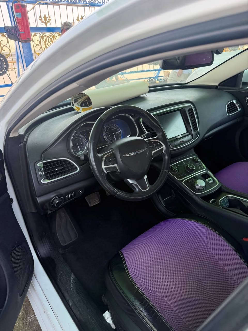 كرايسلر c200 موديل 2015 رقم بصرة
وارد امريكي تقرير غرق سيارة نظيفة ولكن تم صبغ اجزاء البدي اغلبها للجمالية ابيعلك حزام والتقرير والفحص موجود بتاريخ اليوم 17/8/2026
سنوية لغاية 2027
سيارة جاهزة مو ناقصها شي
مكان السيارة البصرة
السعر (٩٢ ) ورقة 
للتواصل واتساب *********** البصرة, العراق
