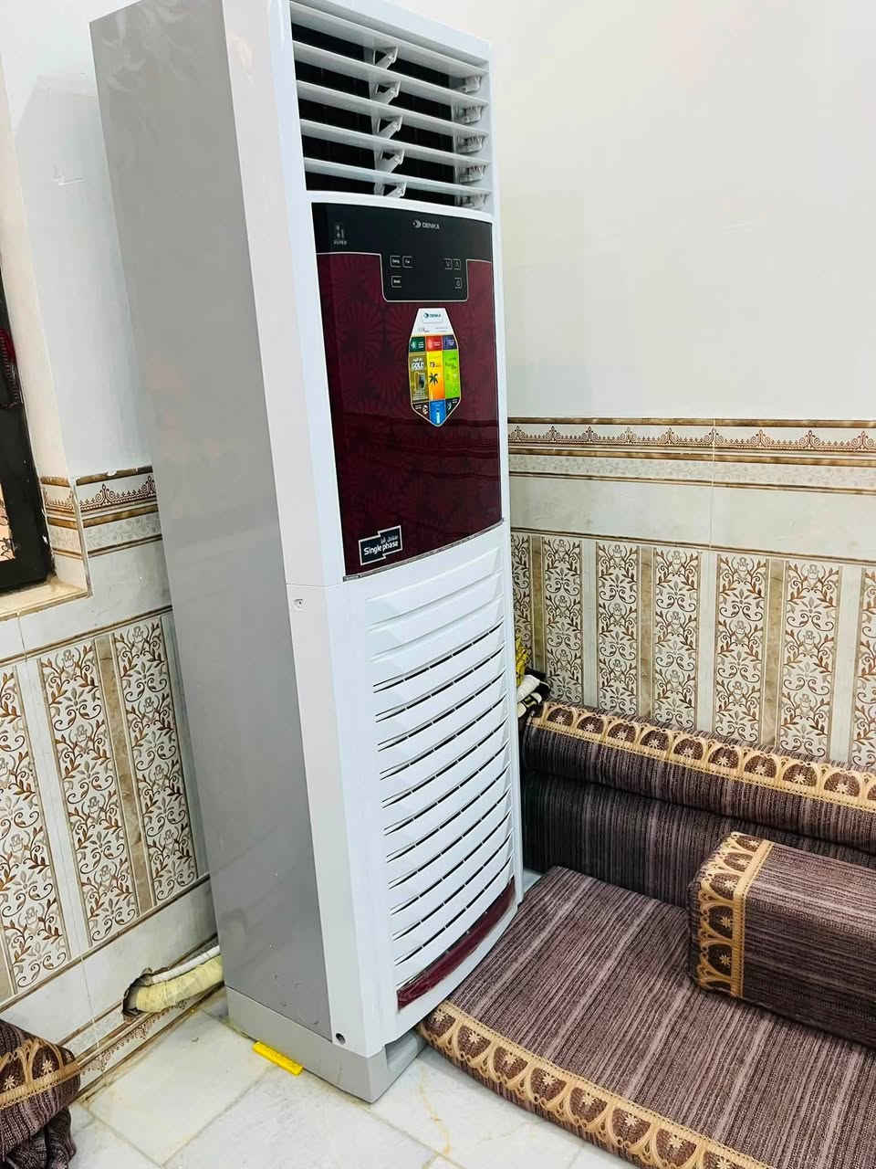 سبلت دنكا 3طن كامل مكمل اخو الجديد السعر 700وبي مجال للطيبين اصدار 2024 يوجد توصيل لكل محافظات ***********
