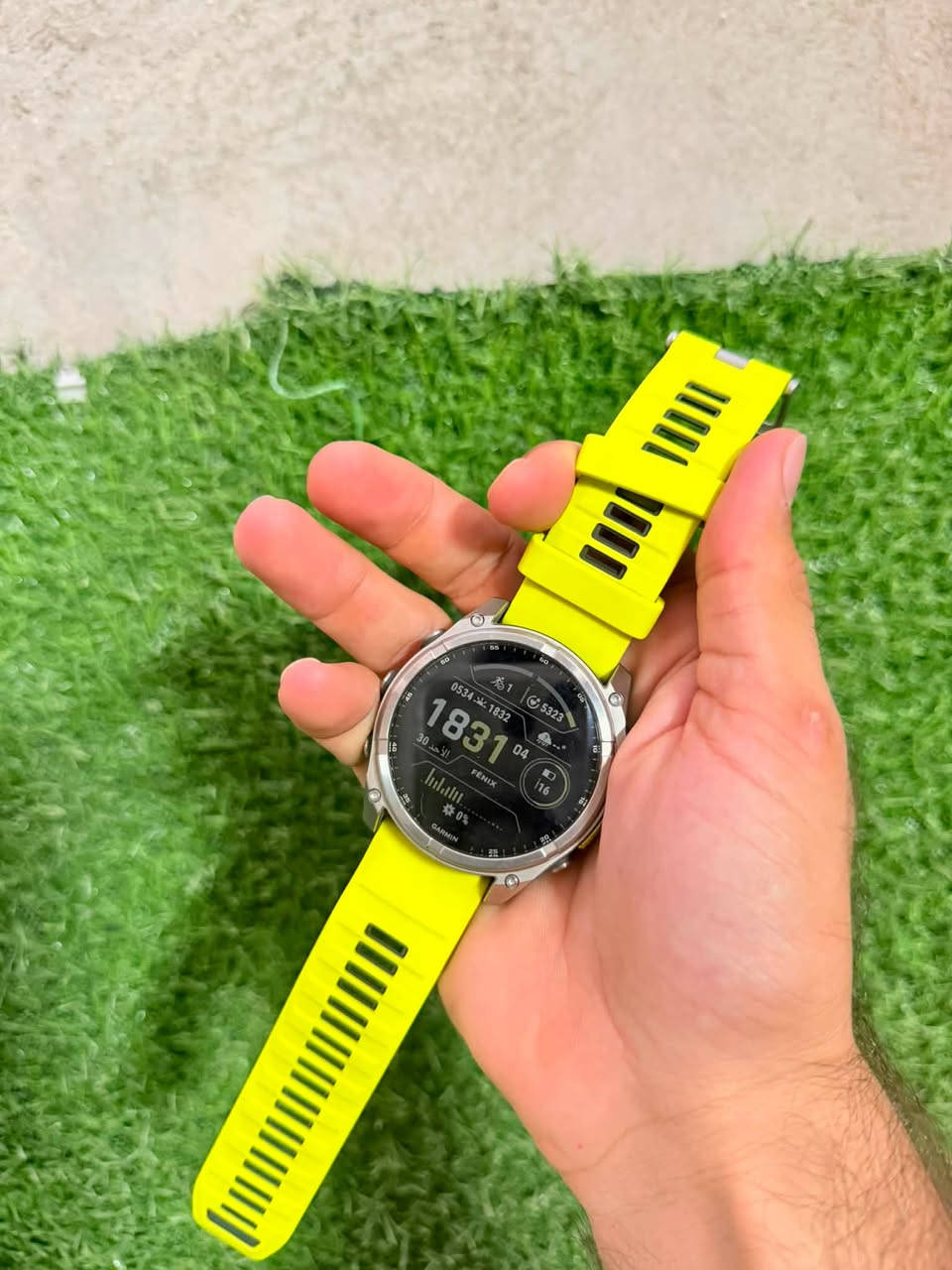 توفر الان ساعة Garmin Fenix 8 saph solar 51 mm Titanium مستخدمه شهر تقريبا بعدها بالضمان وملحقات كاملة وايضا مع هدايه تجي وي الساعه السعر مليون و200 الف دينار 
تعرفون سعر الجديد اكيد 
للحجز واتساب ***********
