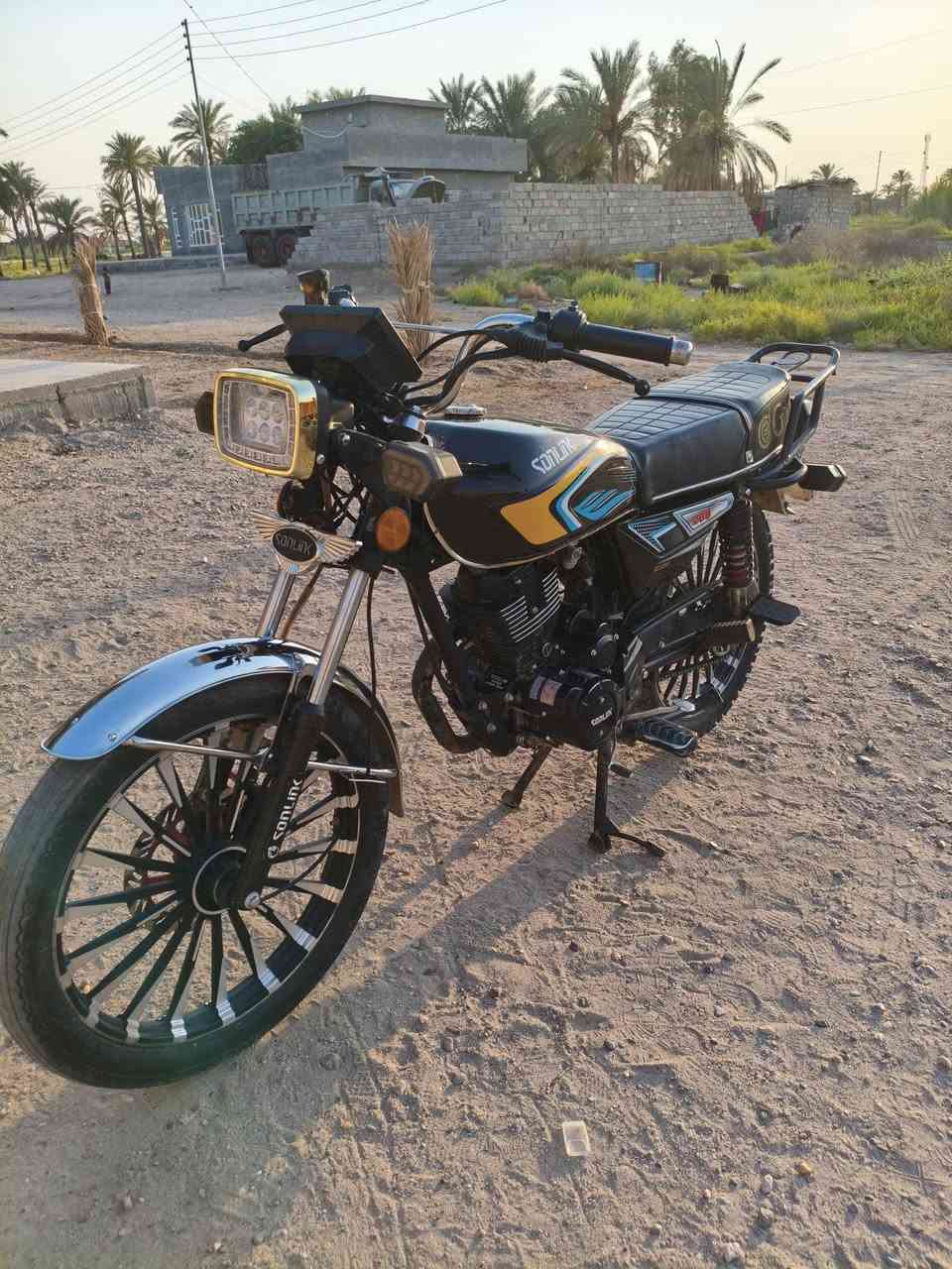 السلام عليكم للبيع دراجه موديل 2025 زيرو
محرك 200cc
السعر 900 مكاني الكرمه
***********
