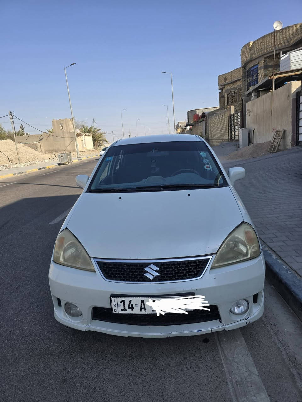 سياره سوزوكي موديل 2005 سنويه منتهيه السعر 45 وبيهه مجال مكان السياره البصره للاستفسار ***********او***********
