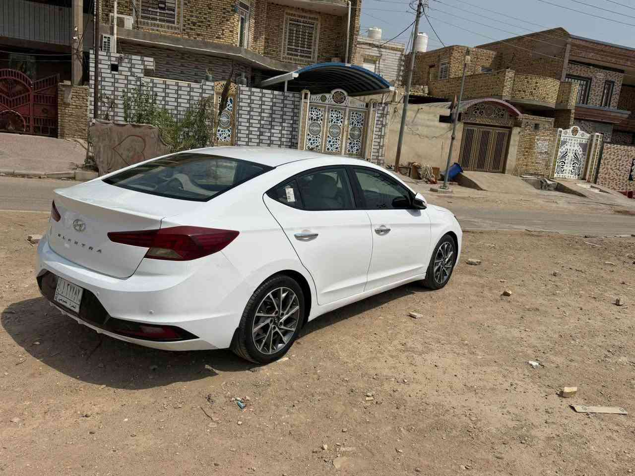 النترا 2020 خليجي 
رقم بصره ماشيه ١٣٠ الف 
مكان السياره ميسان العماره للأستفسار الاتصال ع رقم *********** عمارة, ميسان
