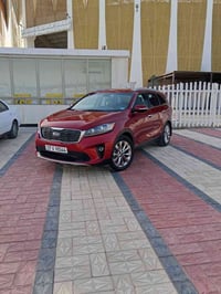 سورنتو • موديل ٢٠١٩ • مكينة ٤ سلندر