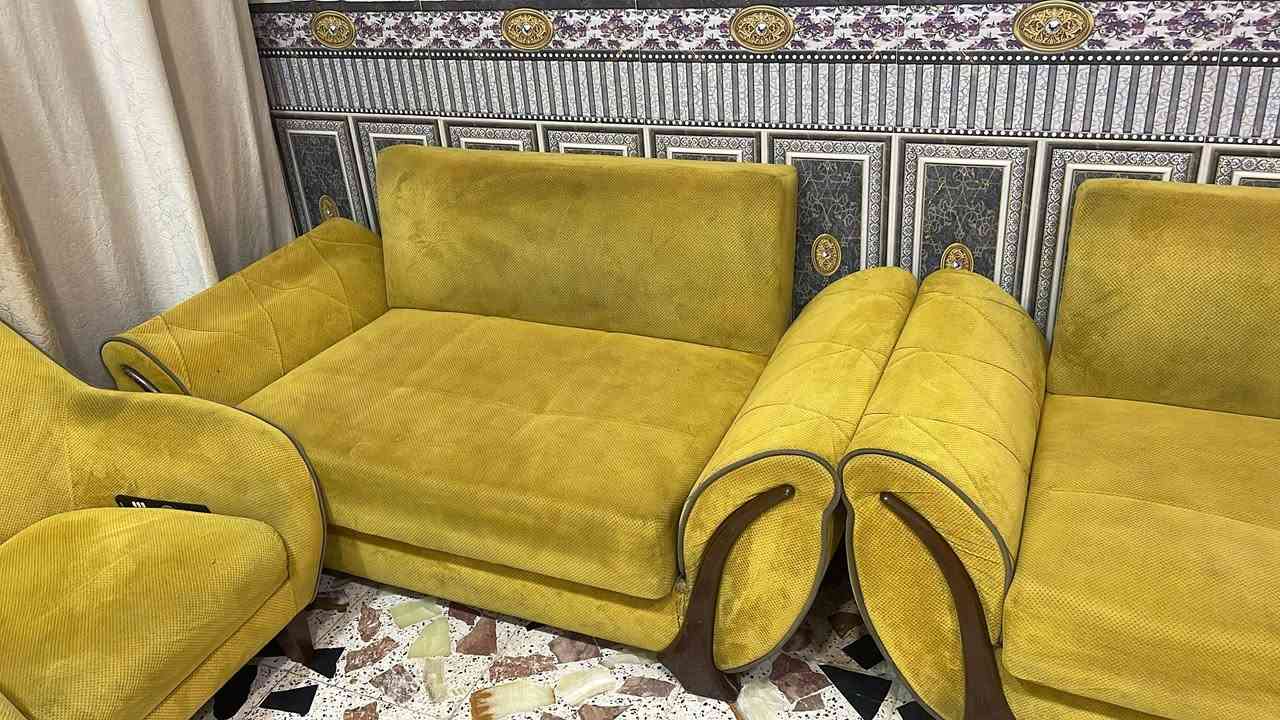تخم اخو جديد سعره ١٢٠ وبي مجال الاتصال ***********
