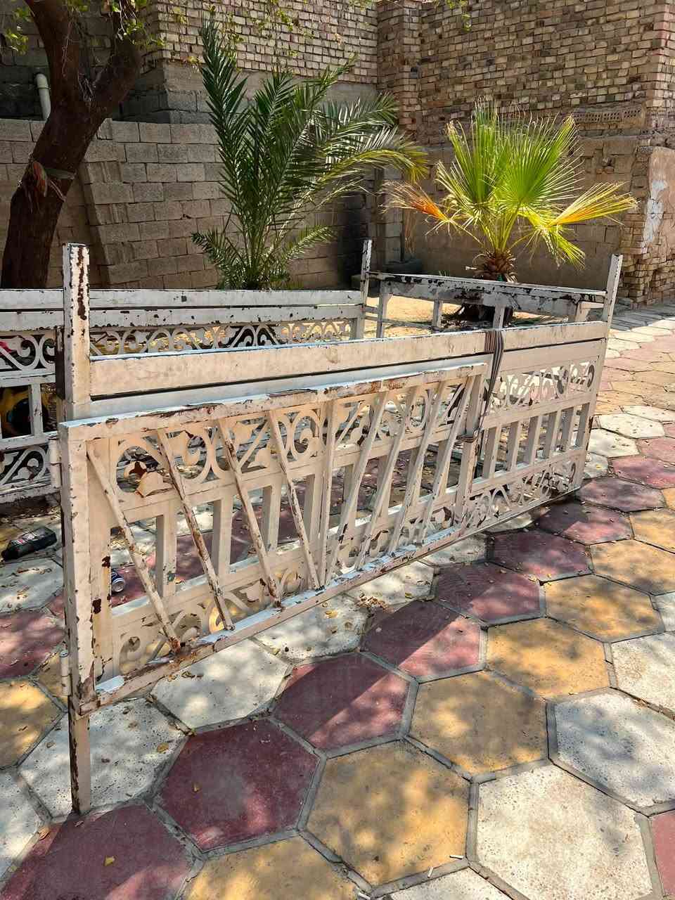 محجر لبيع نضافه فول ويخبل متواجد وتساب فقط المكان المعامل الباويه ***********
