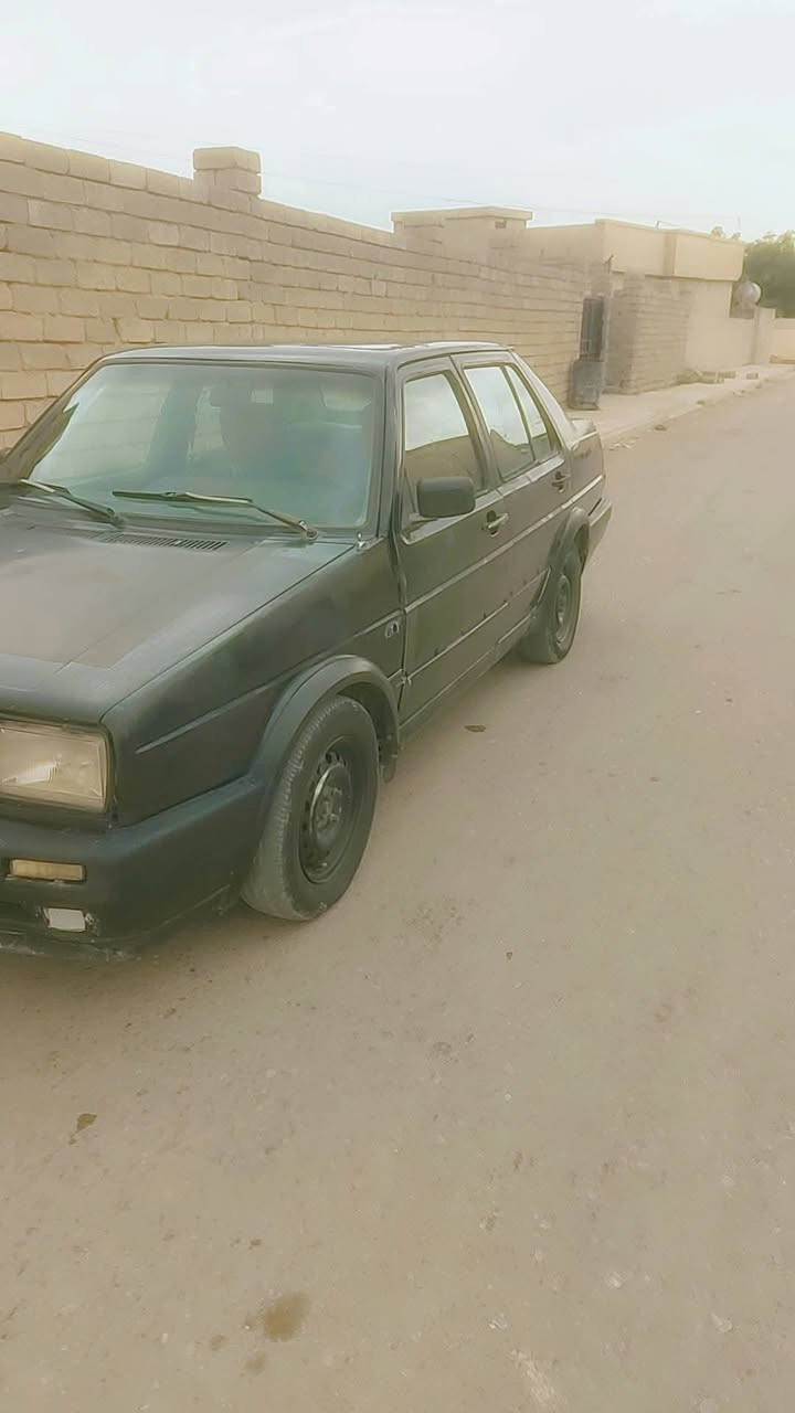 السلام عليكم للبيع جيته برازيل رقم صلاح الدين الماني سنويه عضم عاج شرط تحويل وكاله گير وتماتيك ومحرك شرط المحرك 08 السعر 20 ورقه وبيها مجال المكان صلاح الدين قضاء الشرقاط الشراي يتصل ***********
