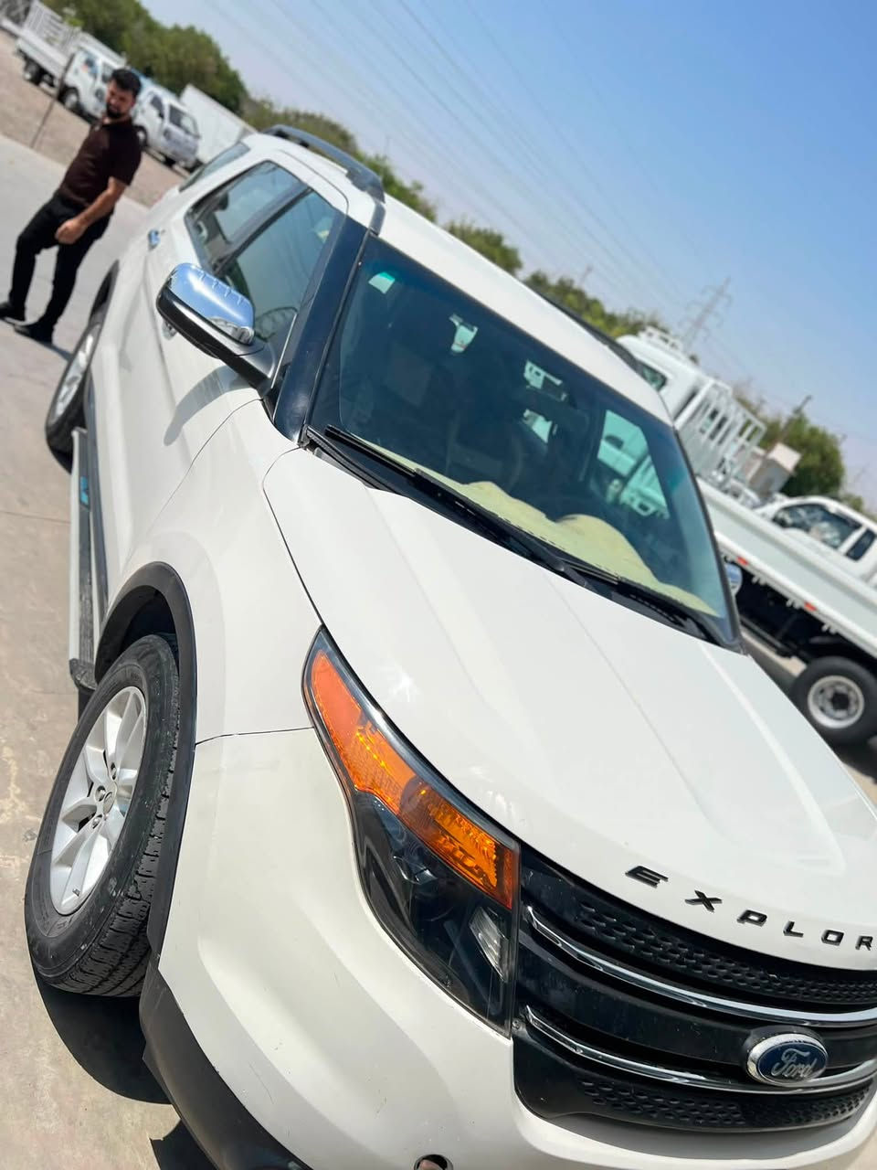 فورد اكسبلور ٢٠١٢

🚘 للبيع أو المراوس حسب القناعة 🚘

فورد اكسبلورر 2012

💰 السعر المطلوب: 133 ورقة وبيه مجال بسيط جدا

📌 السياره دخول كلين بلعراق صار بيها جامرلغ سكن رش بدون دواخل بدون ايرباك 

🔹 مواصفات السيارة:

✔️ 7 راكب
ً
✔️ محرك 3.5 V6 ستة سلندر وضع شركه تو ويل 

✔️ كشنات مخمل

✔️ كشنات كهربائية

✔️ تبريد ثلج ❄️

✔️ 3 قطع تبريد شغالة

✔️ تحكم تبريد خلفي منفص
✔️ مرايا كهربائية

✔️ حساسات خلفية

✔️ كشافات ضباب

✔️ تحكمات ستيرن

✔️مثبت
✔️ الممشى 160 الف 

📍 مكان السيارة: ديالى او كلار 

📞 للاستفسار الاتصال 

واتساب:

***********
سعر السياره 133 وبي مجال 

:::
