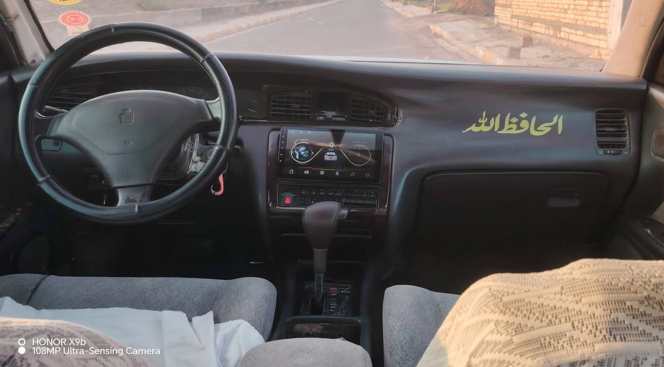 سلام عليكم، تويوتا كراون بطه للبيع موديل ٩٥ سنويه ورقام دوليه سنويه 2030، رقم انبار شرط التحويل مكفوله كص نقل جثه شرط التحويل مكينه وكير وحداديه مكفوله السعر ٤٨ ورقه وبيهه مجال العنوان ميسان قضاء علي الغربي تليفون *********** والشراي يدلل

نص مكتوب في الصور:
- HONOR X9b
- 108MP Ultra-Sensing Camera