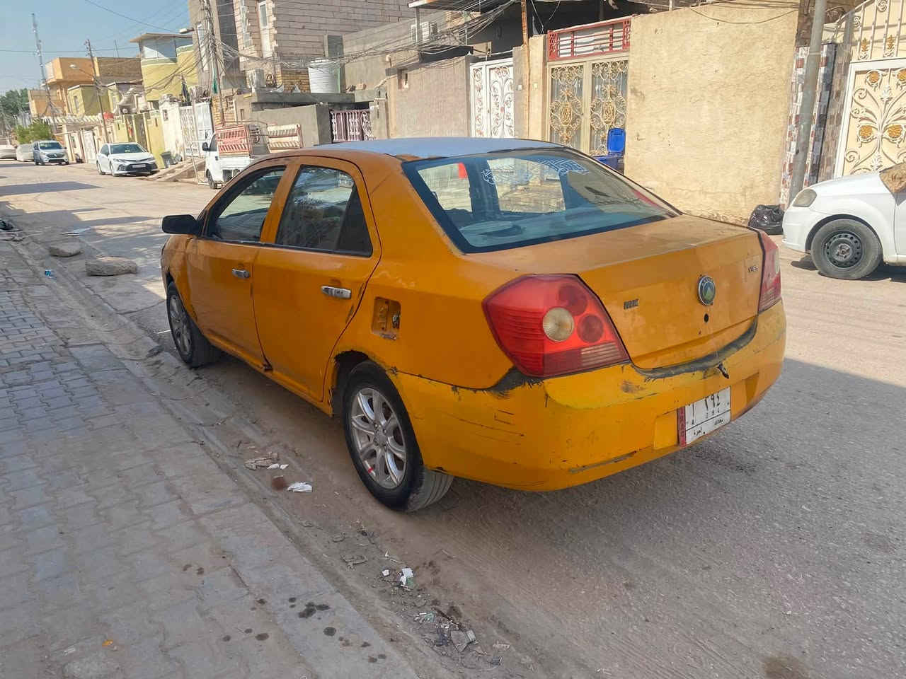للبيع جيلي مديل ١١ جاهزة كير ومكينة كورلة اوتوماتيك تخم تاير حدادية بريك جاهزة مال جناي كهربائات كلهة شغالة ماواصل راعيهة سعر ١٣ وبيهة مجال مكاني النجف ***********
