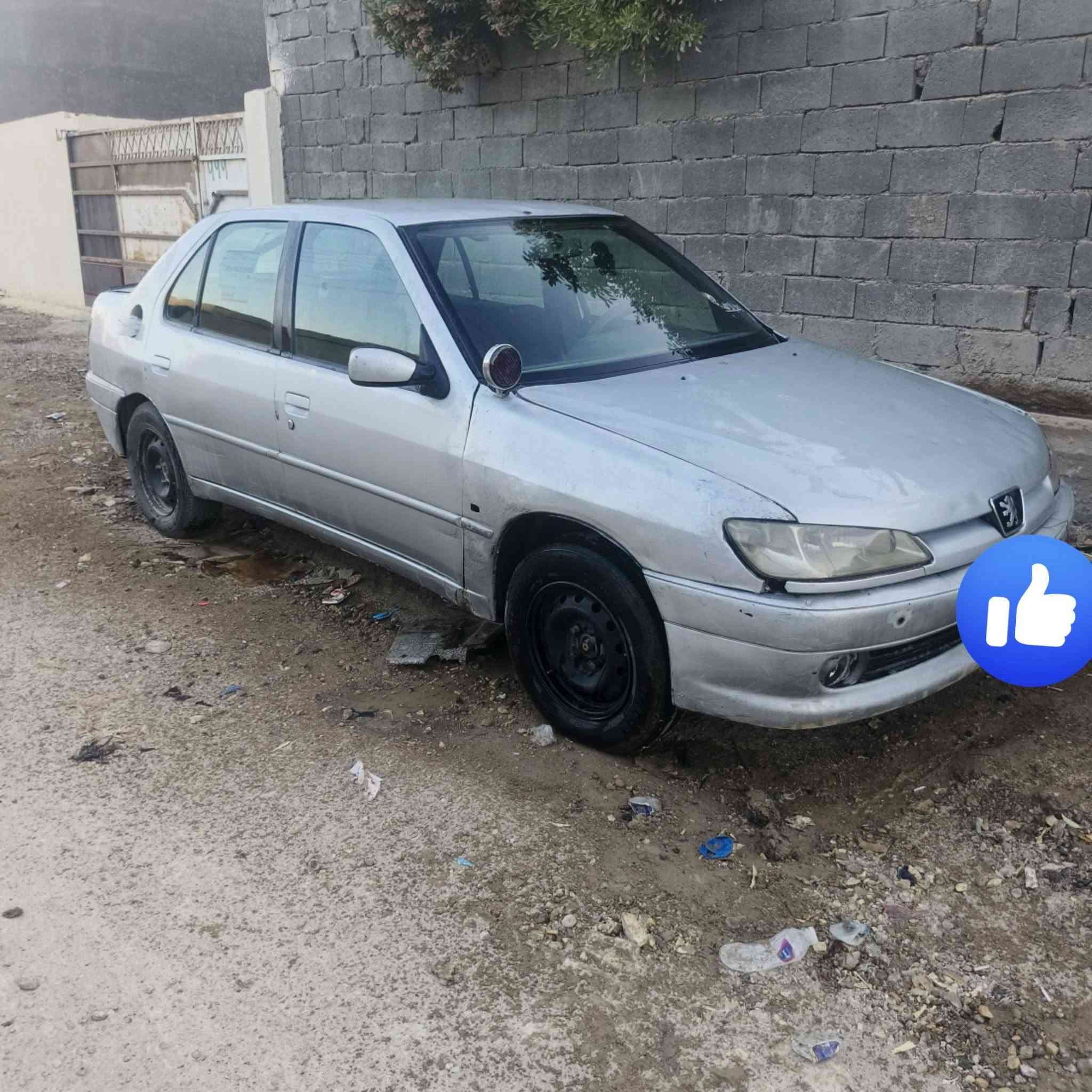 2002 رقم بغداد بدون تحويل يعني ابيع بدون راعي و للعلم راعيها موجود
كير محرك تخم تاير  تبريد شغال سياره جاهزه 
***********
