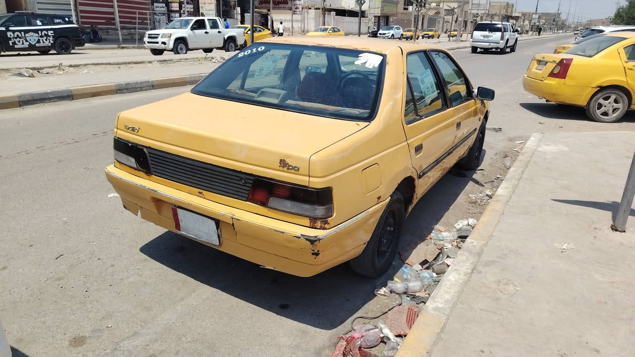 سلام عليكم بيجو روا للبيع مصفره هيه الغرامات مكينه كير مضيفات حداديه نضيفه تأثيرات انضاف مكاني ديوانيه قضاء الشاميه بيع10 اوامراوس حسب القناعه تحويل مباشر *********** السعر 10

