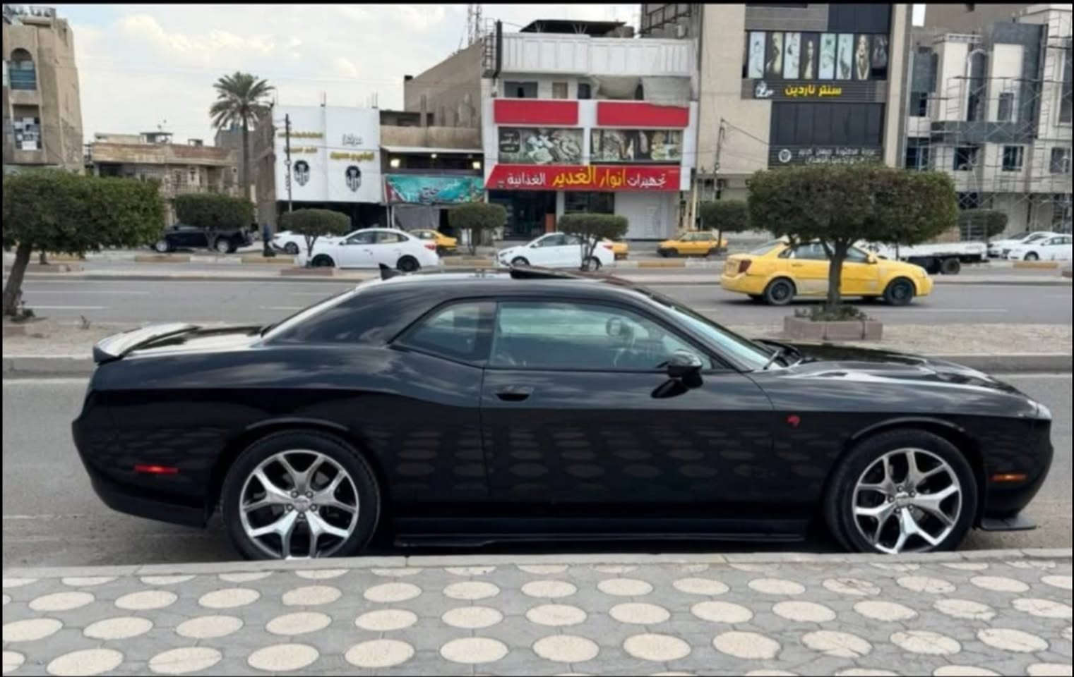 السلام عليكم شباب 

جالنجر 2016 sxt plus

فول مواصفات ١/١

فتحه سلايت 
رادار جانبي
كشنات تبريد تدفئة
داخل جلد احمر بلادي

وباقي مواصفات الplus

رقم بغداد

الحادث بسيط 
دعامية امامية تبديل
 وجاملغ السايق بارد فقط 

محرك وكير مكفول 
منضومة تبريد جديده مبدله 

مكاني بغداد زيونة

السعر 158 قابل للتفاوض 

رقم الهاتف ***********
