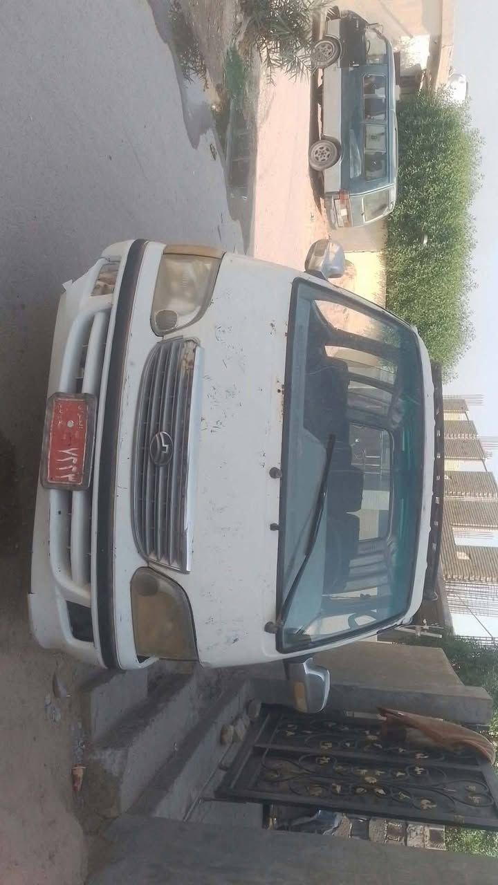 كيا دير • ٢٠١٠ • ١٤ راكب