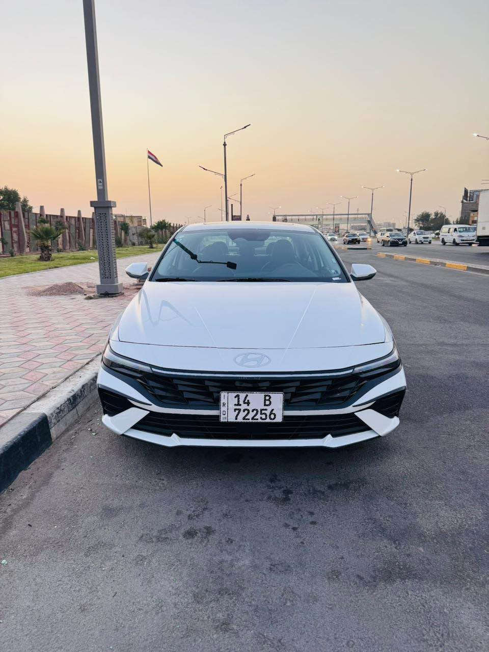 سلام عليكم

Hyundai Elantra 2025 

للبيع هيونداي النترا  لمتدد 2025 

السيارة  ماشيه31قابل  للزياده

محرك 4 سلندر 2000 دوش 

السيارة لون ابيض صدفي وارد امريكي 

السيارة حادثها فقط الجاملغ الامامي الايسر ومستبدل اصلي ومرشوش مثبت  وضربه بلبنيد وشغل درجة اولى
وبارد بلمدكر الايسر الخلفي مامصلحه ع وضعها ترجع PDR

ايرباك دركه فقط 
 بدون شاصي 

السيارة فول مواصفات

1-فتحة

2-فول تحكم استيرن

3-شاشة كاملة متصلة وعدادات ديجيتال

4-رادار امامي  مستبدل 📍وخلفي وجانبي (نقاط عمياء)

5-توقف ذاتي

6-لايت امامي وخلفي LED 

7-قيادة ذاتية

8-تحديد مسار

9-درايف مود (Normal,Sport,Smart)

10-اوتو هولد

11-هاند بريك دكمة

12-بصمة ابواب

13-بصمة تشغيل

14-تشغيل عن بعد

15-ابل كاربلاي واندرويد اوتو

16-لد داخلي 

17-شاحنة وايرليس

18-منافذ داخلية يو اس بي وتايب سي

19-كشنات جلد

20-كروس كونترول مثبت سرعة ومحدد سرعة 

21-كامرة خلفية دوارة

22-كشنات تدفئة

23-التبريد ايضاً بي شاشة

السيارة فول مواصفات ومناقصها اي شي كلشي بيها كامل  ماعده برمجيات الرادر

السيارة مرقه رقم الماني (معوقين بصره) وكاله

المعوق ولد شاب 

سعر 155$وبيها مجال قليل

مكاني البصره حي الاصدقاء

***********

اللي يشوف السعر غالي لا يتصل رجاءاً

 ❤️ البصرة, العراق

نص مكتوب في الصور:
- 1 من 12
- HD