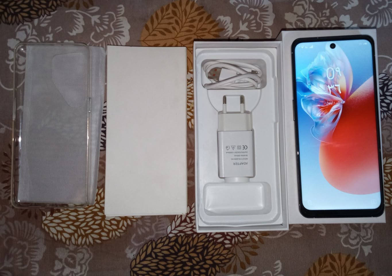 موبايل تكنو كامون 50 برو 5G ذاكرة 256 الكوبي طبق الأصل السعر 90ألف وبي مجال جديد بل كارتون استعمال اسبوع فقط مكاني بصرة كرمة علي كو توصيل حسب الأتفاق للتواصل واتساب ***********
