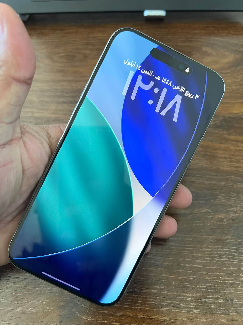 السلام عليكم …

ايفون 15 برو ماكس للبيع IPhone 15 Pro Max 
تيتانيوم طبيعي Titanium 
الذاكره 256
البطاريه 89‎%‎ عدد دورات الشحن 632
الجهاز نظيف نظيف الى ابعد حد 
وتر بروف ممبدل بي و لا قطعه و على الفحص
ملحقاته كامله و كيبل الشحن حتى ممستخدمه
كل التفاصيل موضحه بالصور 
حتى باكيته مطابق للسيريل 
السعر 1.150.000

مكاني بغداد حي الجهاد
***********

نص مكتوب في الصور:
- ١٢:١٦
- حالة البطارية
- عادية
- تعمل بطارية iPhone هذه على النحو المتوقع. حول البطارية والضمان...
- الحد الأقصى للقدرة
- ٨٩٪؜
- هذا قياس لقدرة البطارية مقارنة بقدرتها عندما كانت جديدة. قد تتسبب القدرة المنخفضة بتقليل ساعات الاستخدام بين عملية الشحن والأخرى.
- عدد الدورات
- ٦٣٢
- هذا هو عدد مرات استهلاك iPhone لقدرة البطارية. معرفة المزيد...
- تاريخ التصنيع
- شباط ٢٠٢٤
- أول استخدام
- حزيران ٢٠٢٤