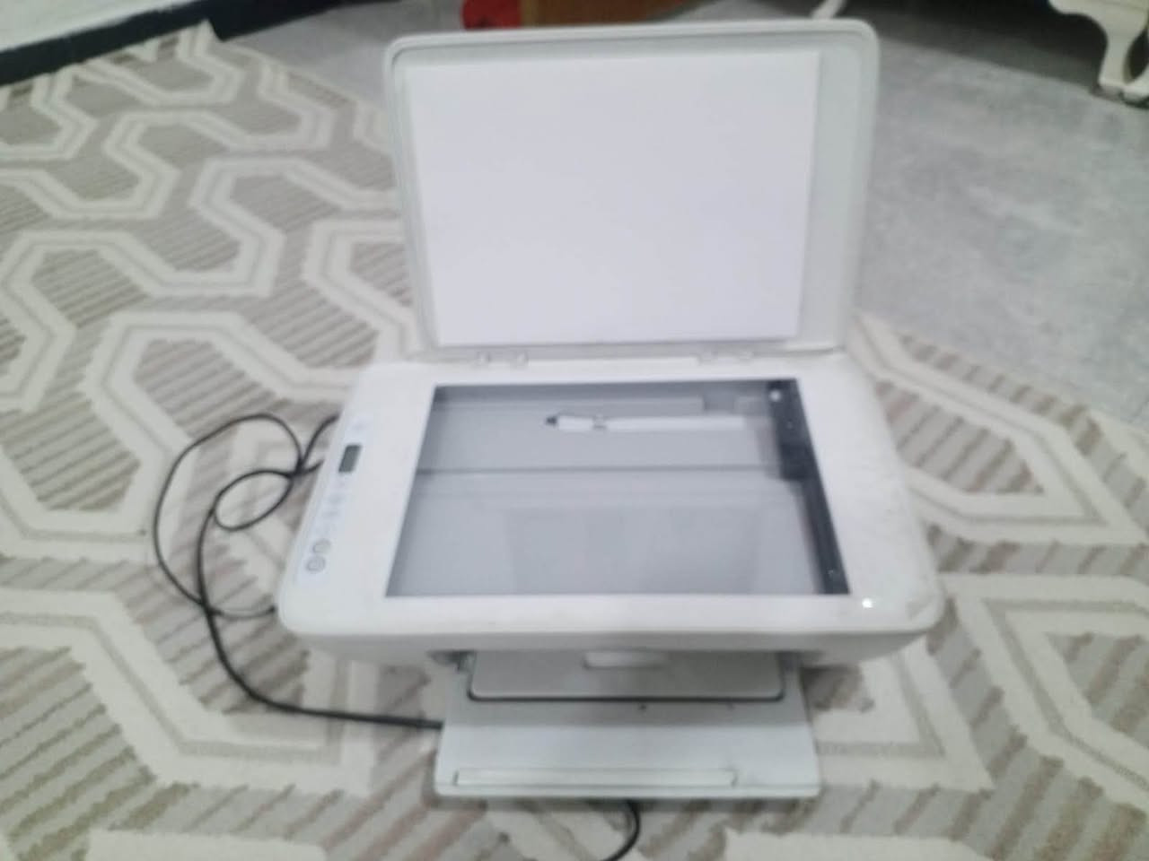 طابعة HP • تحتاج احبار • نظيفة