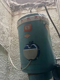 عندي كيزر وبنكات عدد ثنين تواصل عله رقم 07724277872
