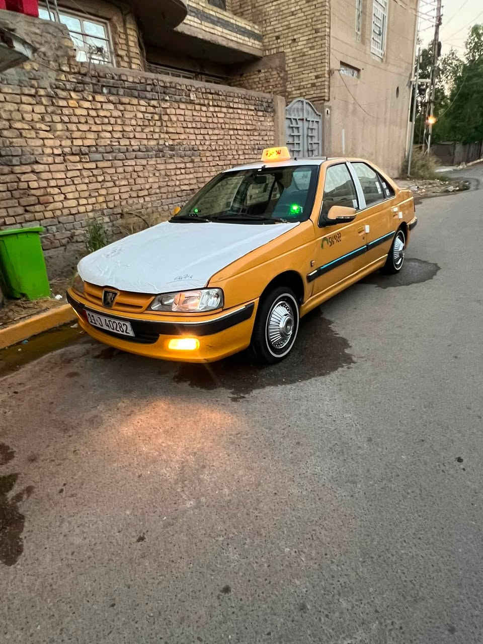 سلام عليكم بيجو بارص ١٥ بسمي مصفره من كلشي تحويل مباشر مكينه وكير بل جيس فرنسي قطره بل نص تبريد ثلج حماوه ربع ضهر سياره كلها شغال كهربائيات كلها تشتغل كيجات كله شغال كيج بانزين محور طوافه مالتها انسه تعطل شخاطه مالته مسويها كتفات  فيت بم ادامه كامله انسه عطل سياره بيها بنيد طاير  ونفسه مرجعه سعر ٣٨ بيها مجال بسيط *********** مكاني بغداد حسينيه أو ثعالبه
