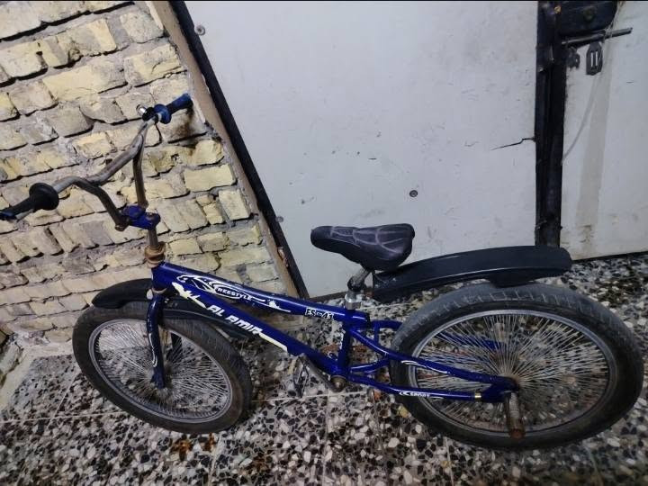 سلام عليكم بايسكل BMX للبيع استعمال قليل

البريك مالته بل بايدر

مكاني بغداد الغزاليه 

سعر 50 قفل 

للاستفسار رقمي ***********
