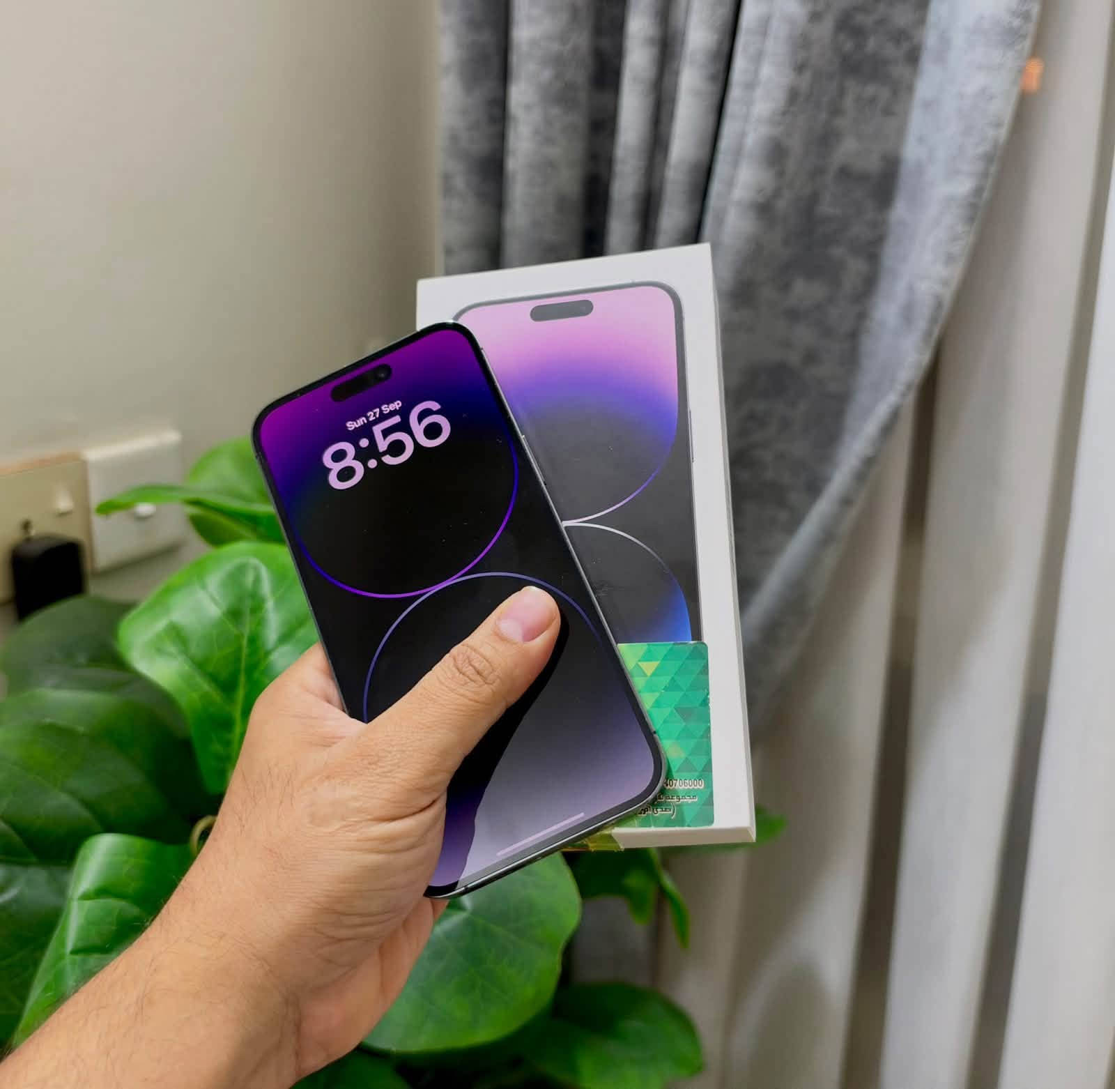 ايفون ١٤ برو ماكس • ٢٥٦ • بطارية ٨٤