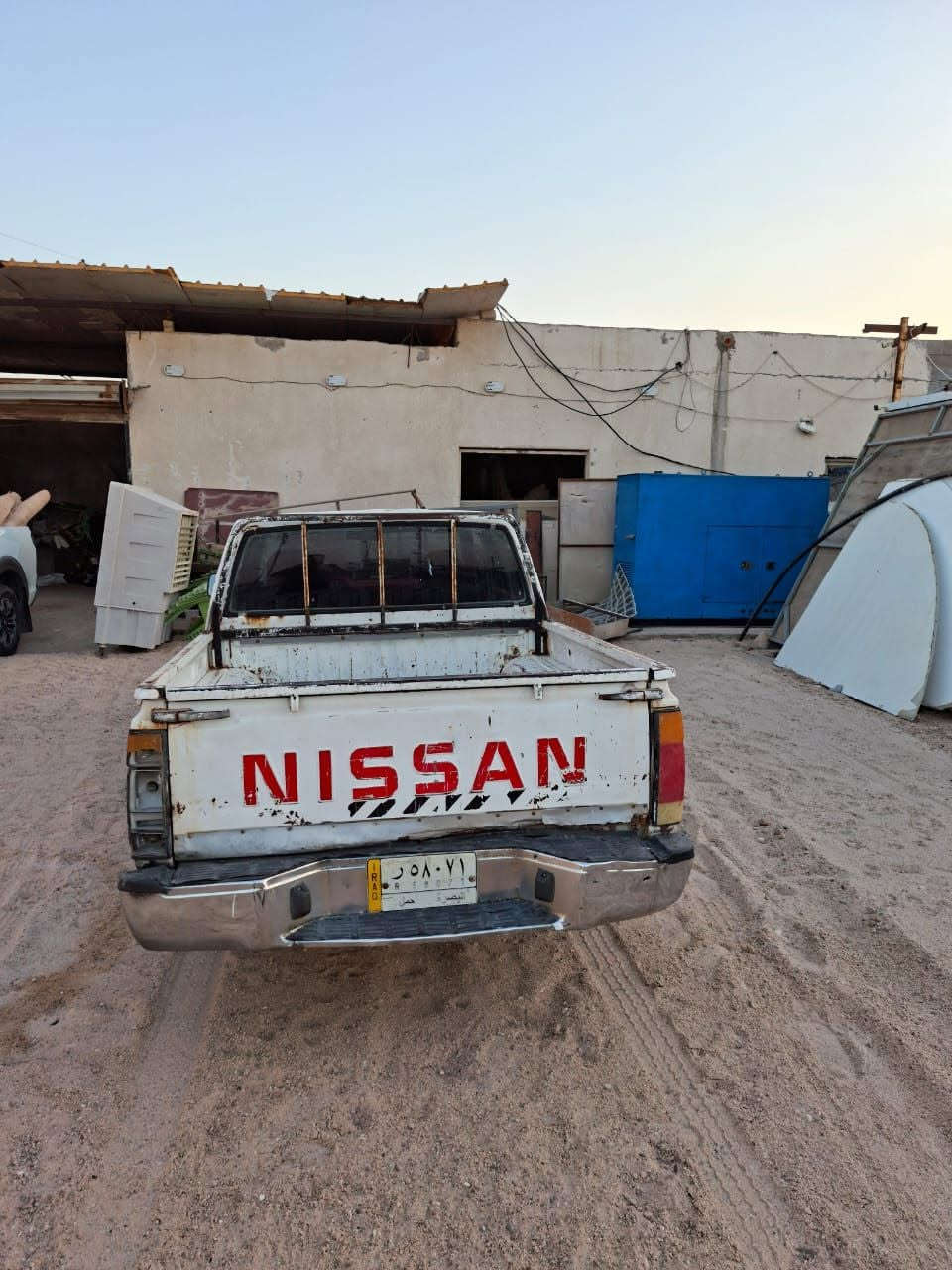 بيكم نيسان موديل ٩٣ محرك ثري واي جمره رقم بصره سنويه غير منتهيه لاستفسار *********** مكان البصره
