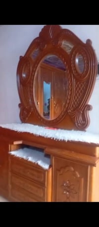 غرفة نوم خشب • كنتور ٥ أبواب • ميز تواليت زاوية