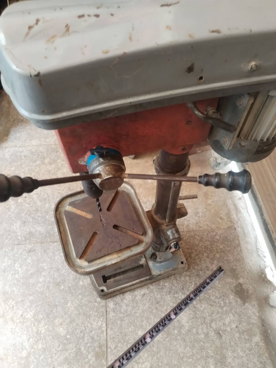 بسم الله دريل عامودي للبيع حجم كبير بلادي مكاني كربلاء شراي يتصل واتساب *********** ***********  ثري فيز
