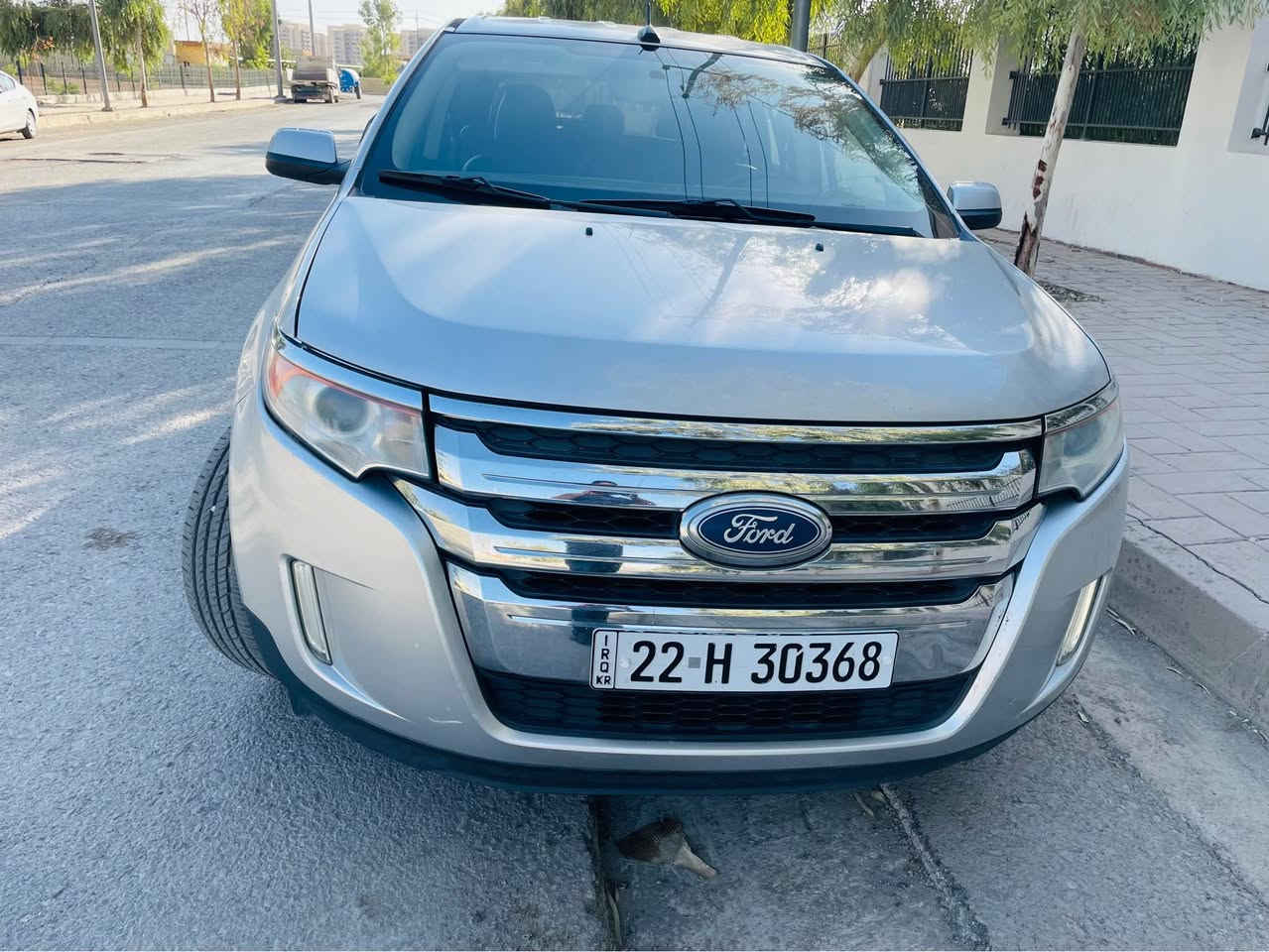 فروشتني خيرا)فورد ايدج ٢٠١٣
مواصفات sel
كوشن جلد،كوشن كارةبايي گةرم
شاشة گةورة
٣شاشة
كودي دةرگا 
ئاوينة لايت-
سةنةوي تا٢٠٢٩ نوية
مةكينةي نةكراوةتةوة هةموو شتيكي بةشةرت،تنها يةك بست بوياغي هةية ناودوسةي ايرباك بةشةرت هةمووگياني بةشةرت،٤سويج بيلادي لةگةل___116__وةرةقة و مةجالكةم ----هةولير-رةقةم موبايل--*********** أربيل, العراق
