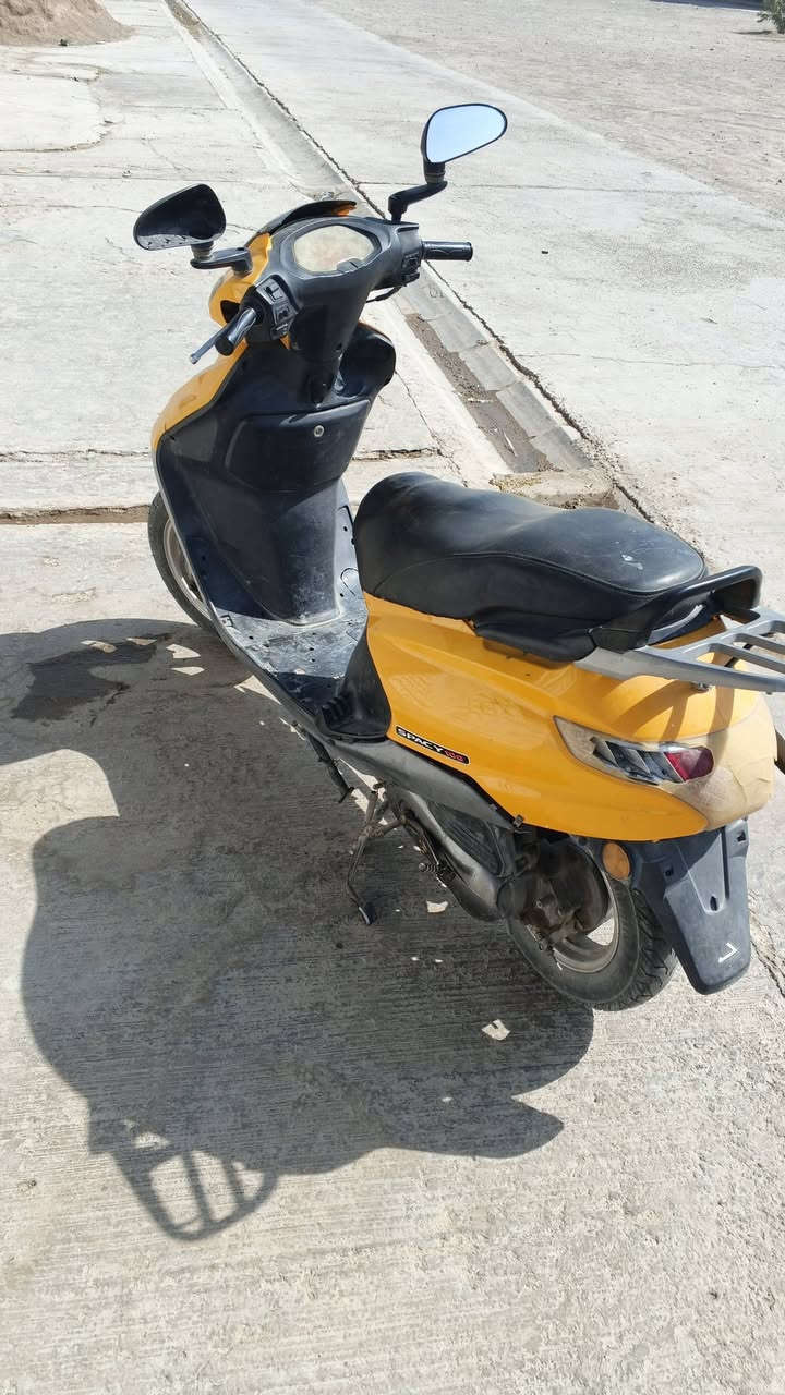اسبيسي • ماليزي • نضيفه