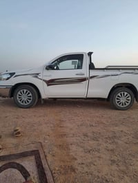 بيكم هايلوكس مديل١٨مكفوله كفاله عامه رقم بغداد انكليزي السعر ٢٠٠ (٠٧٨١...