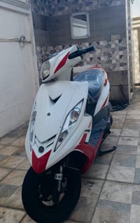 جيتيار كفاله عامه موديل 2010 ماشيه 46الف السعر 1200 وبيهه مجال بصيط مك...