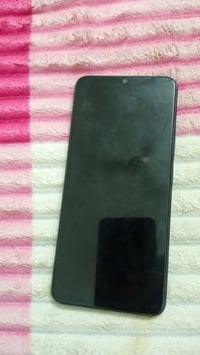 ايتل A70 • ذاكرة ٢٥٦ • شاشة مشقوقة