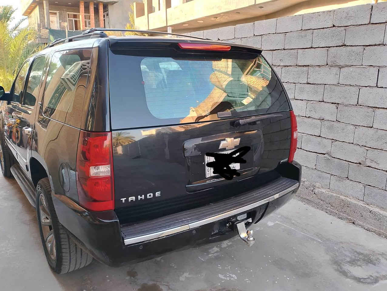 السلام عليكم تاهو 2011مكفوله فقط بارد بل جاملع امامي وله مبين اصلن ممشه حلو السيارا بسمي فول ***********
